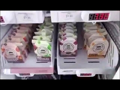 Máquinas expendedoras congeladas que venden la carne y el helado con un sistema de pago sin contacto en Singapur