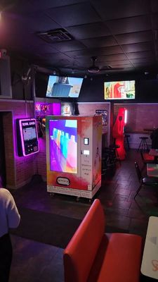 Máquina expendedora automática de  del arrillo con la pantalla táctil de 55 pulgadas