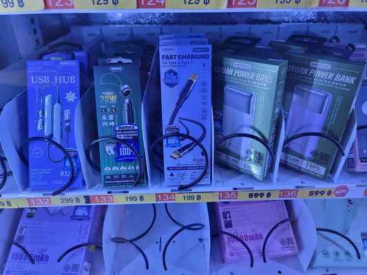 7 pisos* 12 tragamonedas Máquinas expendedoras de autoservicio Aumentan las ventas con características y recomendaciones de venta superior Android 11