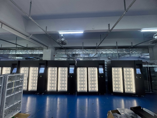 Máquina expendedora de taquillas con pantalla táctil de 22 pulgadas con 42 taquillas y sistema operativo Android 11.1